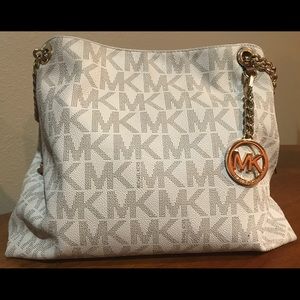 Authentic Michael Kors purse.